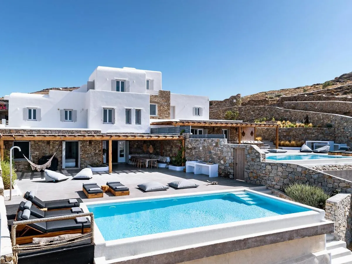 Villa Agapi, 2 Min Walk To The Beach & Heated Pool, By Red Windmill Villas Kalafatis