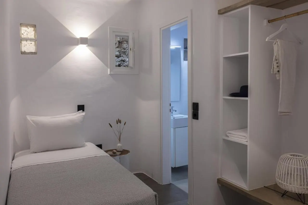 Villa Agapi, 2 Min Walk To The Beach & Heated Pool, By Red Windmill Villas Kalafatis