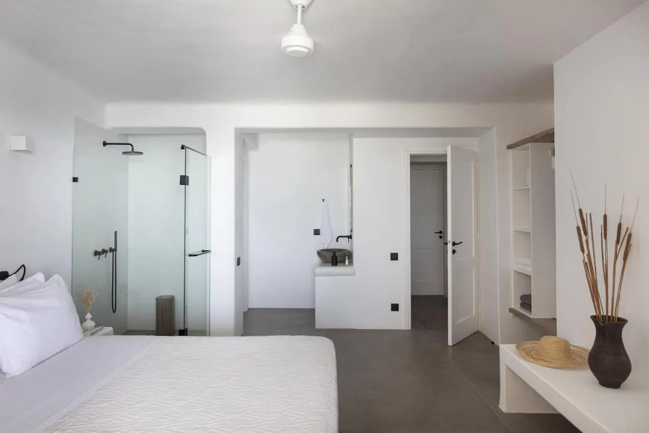 Villa Agapi, 2 Min Walk To The Beach & Heated Pool, By Red Windmill Villas Kalafatis