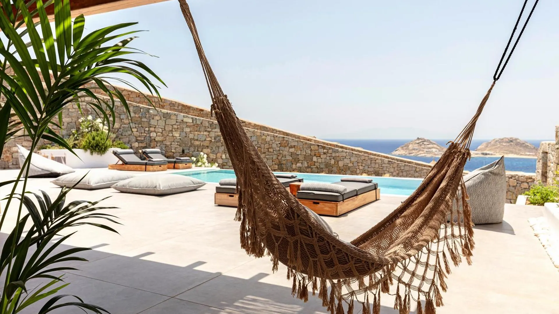 Villa Agapi, 2 Min Walk To The Beach & Heated Pool, By Red Windmill Villas Kalafatis